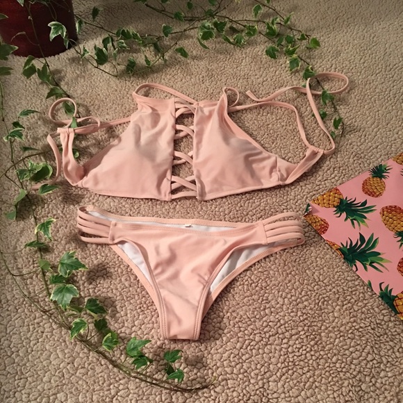 Other - 👙🌸Bikini Set 👙 💕